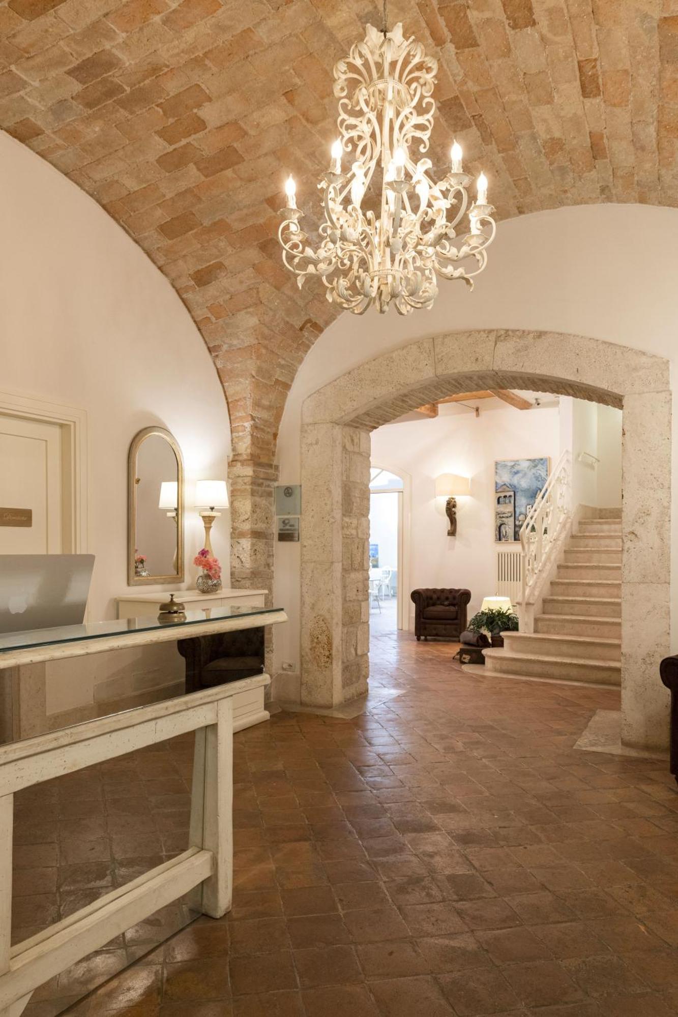 אסקולי פיצ'נו Hotel & Residenza 100 Torri מראה חיצוני תמונה